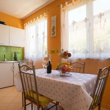 Limun Appartement *